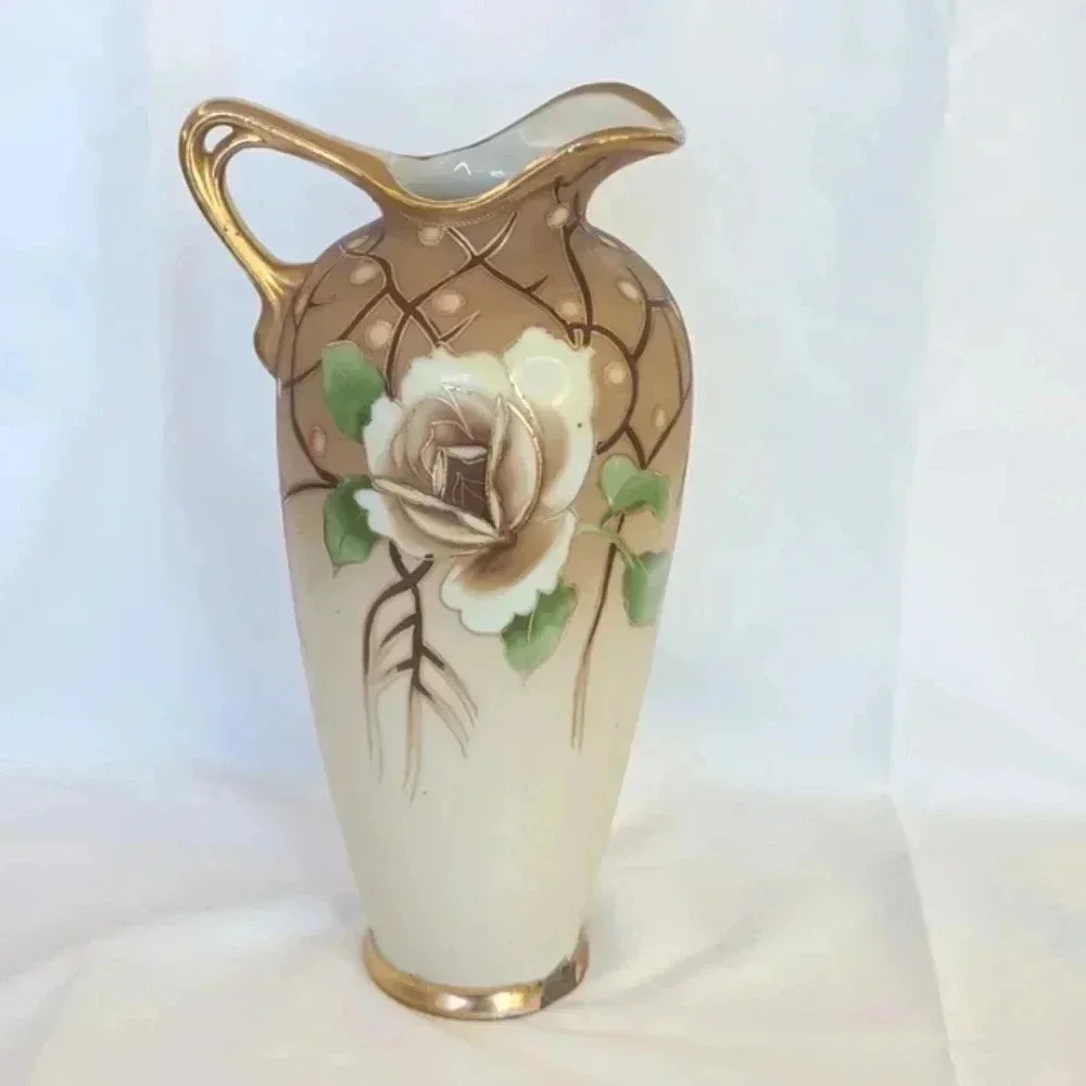 Vintage Nippon gold gilt pitcher hand painted - Picture 2 of 6